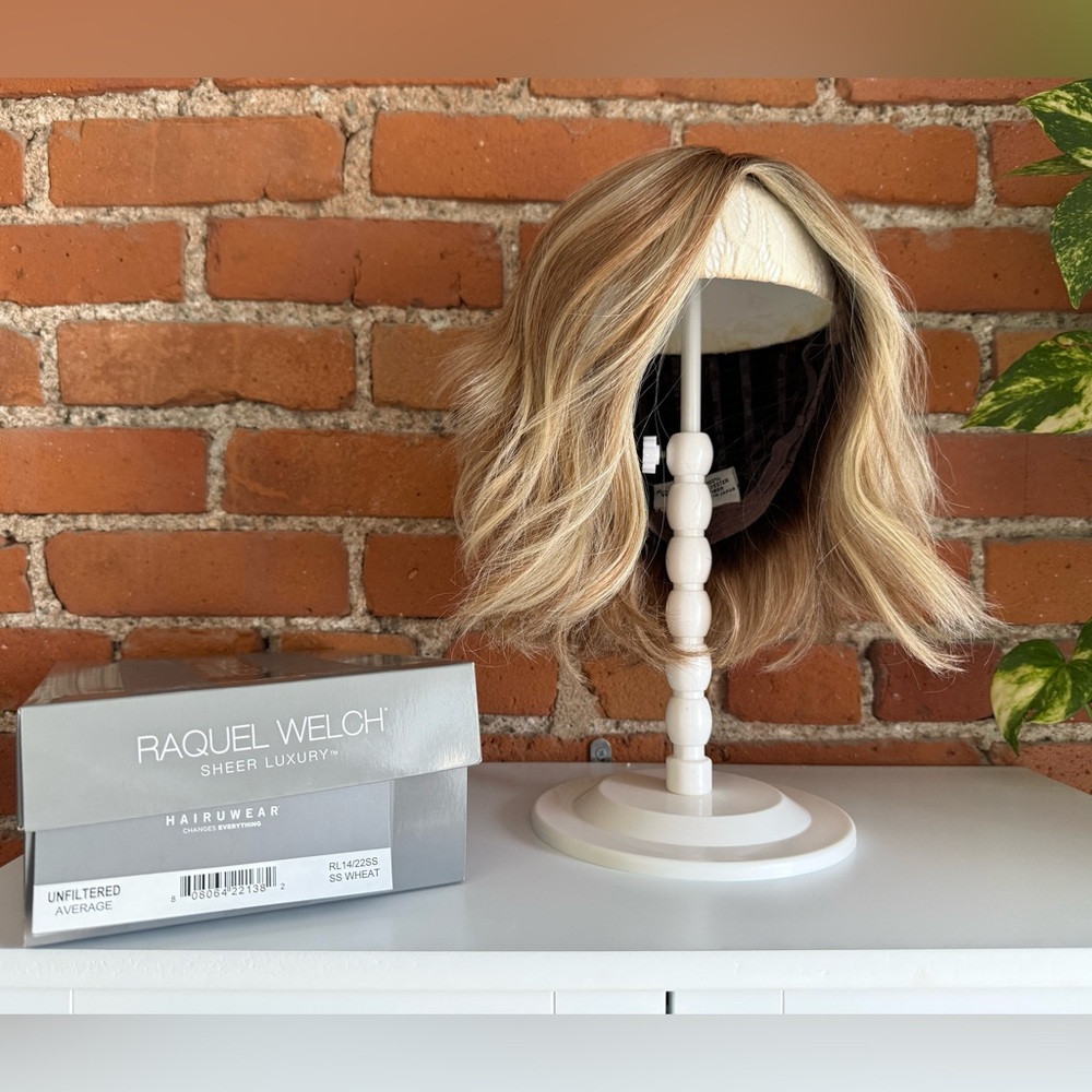Raquel Welch Wig Unfiltered Heat Friendly, Mono Top Lace Front SS Wheat RL 14/22